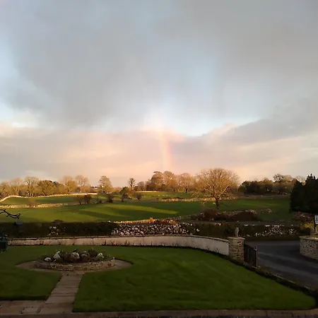 Pio فندق مبيت وإفطار 3*